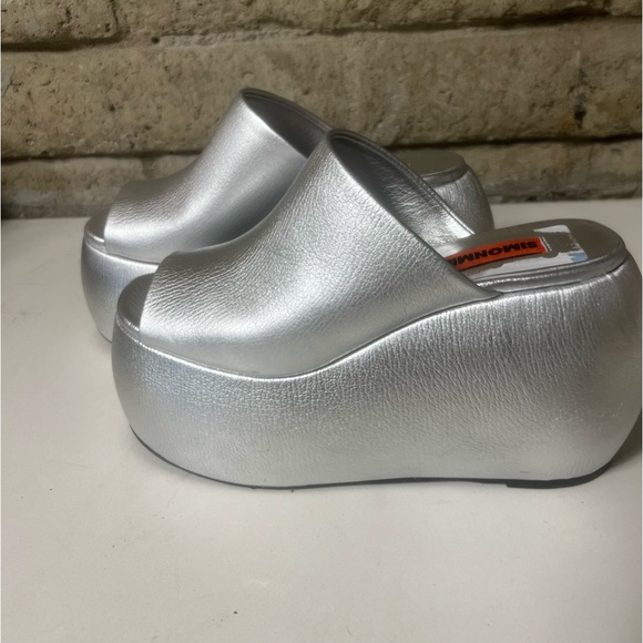 Simon Miller bubble faux leather platforms. NWOT - Picture 7 of 10